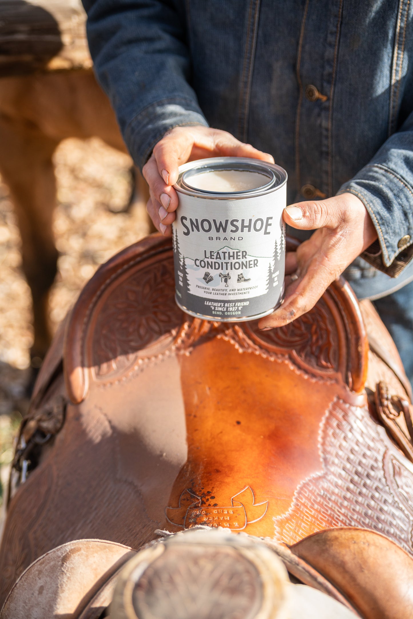Snowshoe Leather Conditioner - Quart